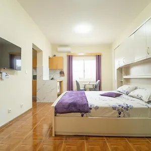 Residencial Liviamilena Appartement
